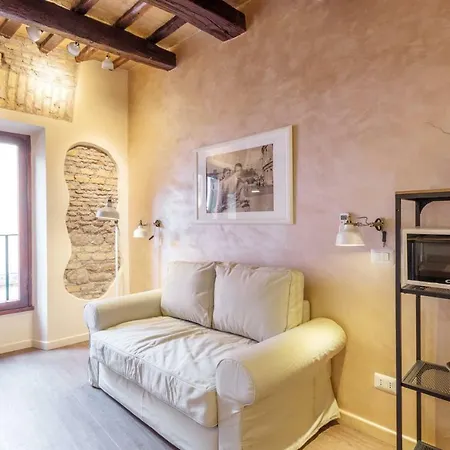 Trans Tiberim Appartement *